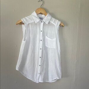 NWOT Michael Stars Classic White Sleeveless Blouse XS